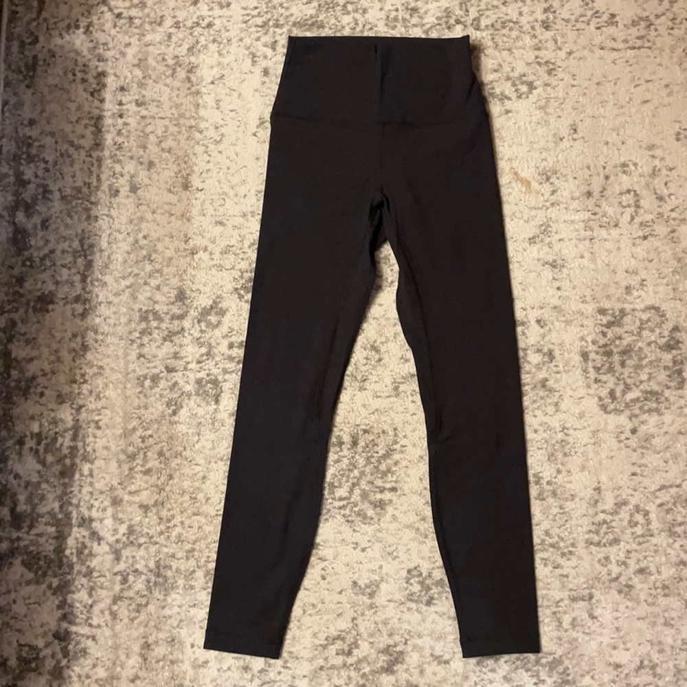 Hawthorn Athletic. Black, full length, leggings.